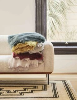 Aimee Mohair Throw -Home Furnishings 20200220 fad collection1979 site crop 44951cb9 a28a 4d81 bd39 df27745b0ea3