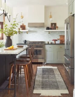 Joelle Rug 26 Joelle Rug -Home Furnishings 20200826 HOLIDAY3672 SITECROP