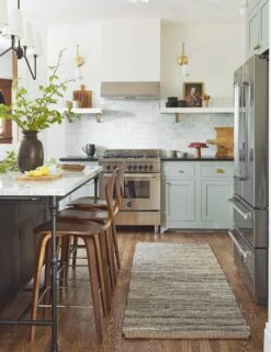 Khloe Rug 26 Khloe Rug -Home Furnishings 20200826 holiday3686 site crop 5 f9cea8e5 1e1d 40dc 8a4a 8570b6b272a7