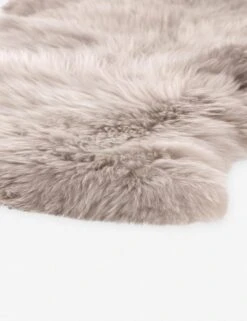 Vale Ombre Sheepskin Throw -Home Furnishings 231321 001 DET 1