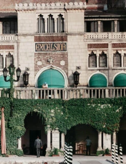 Westin Exclesior Photography Print By Slim Aarons -Home Furnishings 236290 001 DET 2