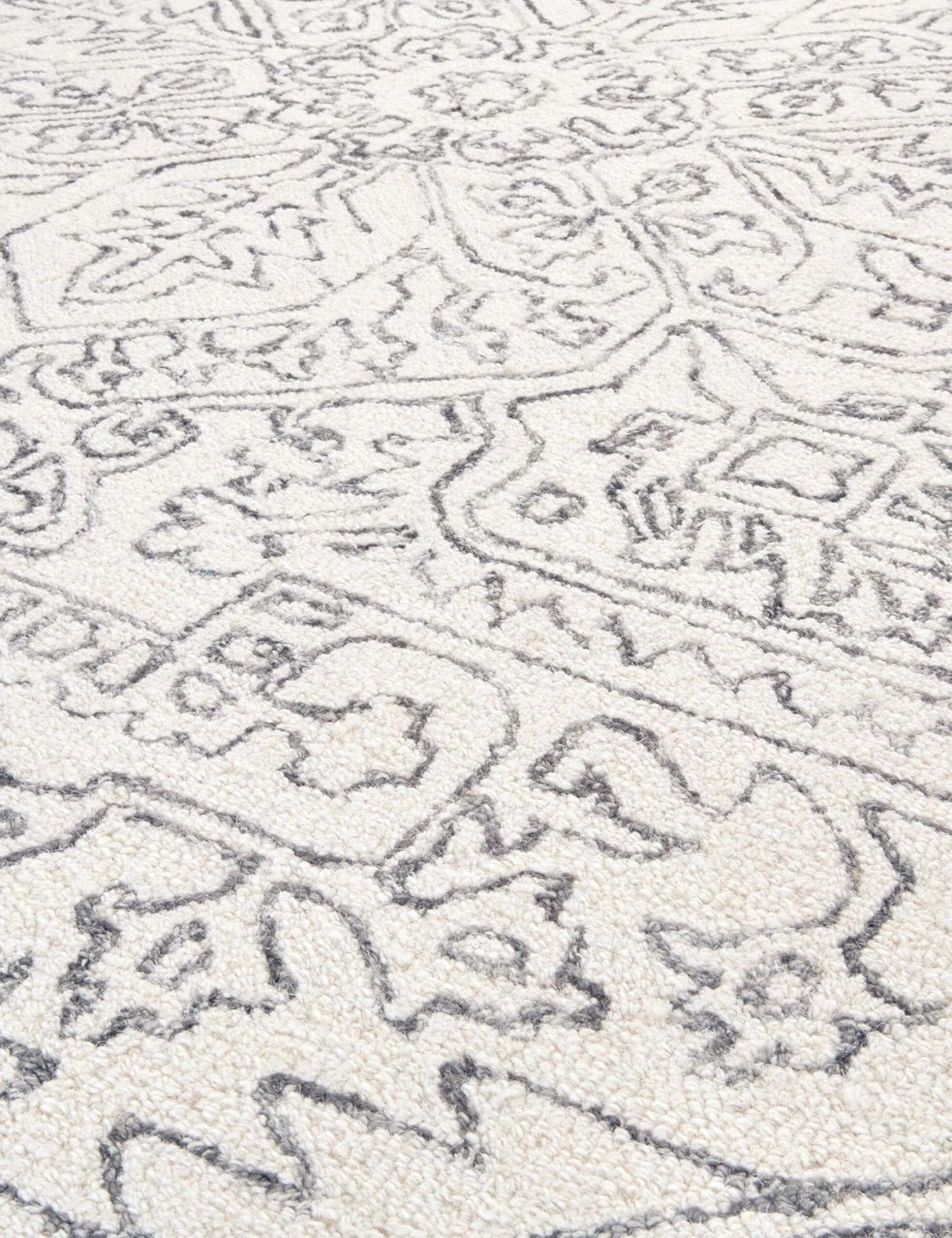 Magali Rug 2 Magali Rug - Image 2