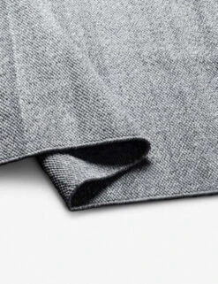 Oaklee Indoor / Outdoor Rug -Home Furnishings AZA 2309 Fold 1