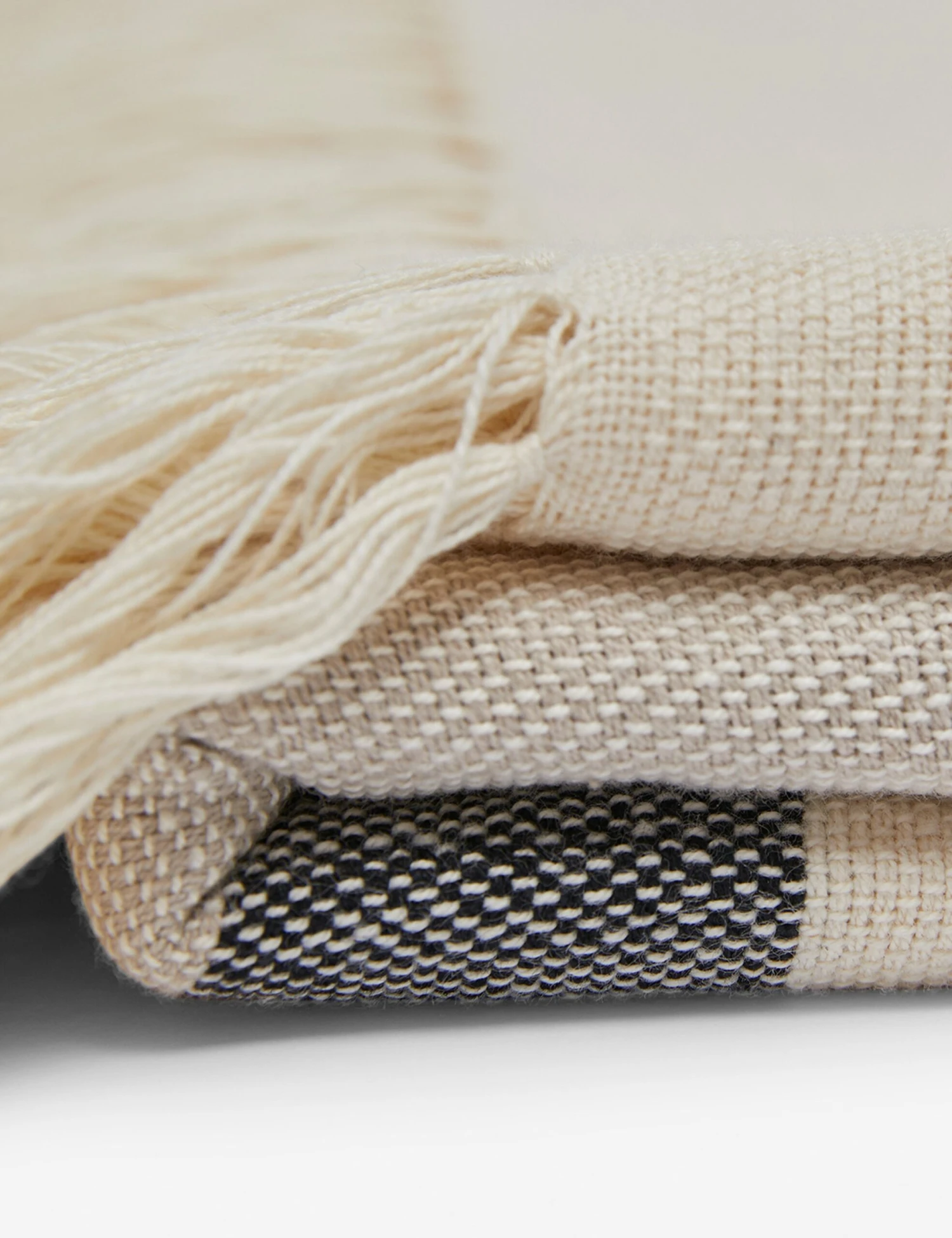 Ilse Throw By MINNA 6 Ilse Throw By MINNA - Image 6