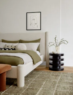 Picasso Print By Damienne Merlina -Home Furnishings KhakiIrregularGridBedroom 3428 EMPTY SITECROP 9e748f6f 737d 44db 8903 00a2b25dc4d8