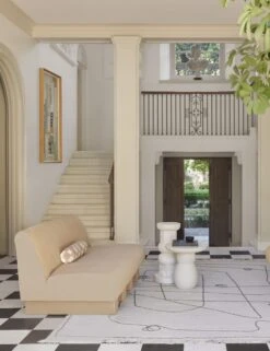 Line Drawing Flatweave Rug By Sarah Sherman Samuel 13 Line Drawing Flatweave Rug By Sarah Sherman Samuel -Home Furnishings LineDrawingFlatweaveLivingRoom 13104 V1 1