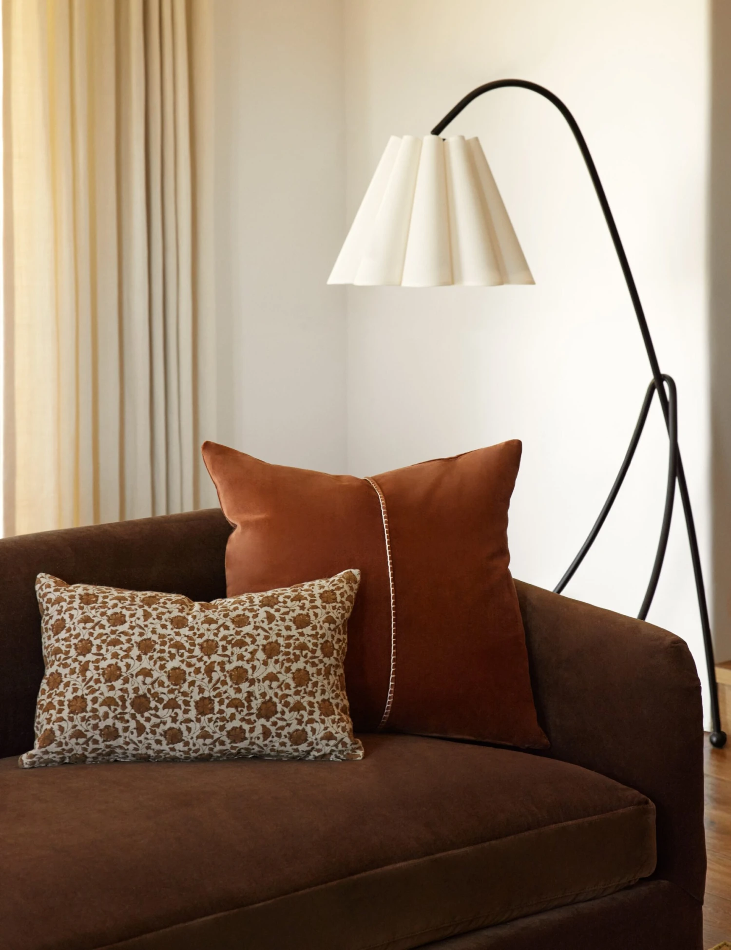 Lavelanet Linen Pillow 5 Lavelanet Linen Pillow - Image 5