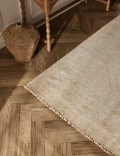 Lotus Rug -Home Furnishings OVERHEADRUG L0464040 LotusRug 20858 SITECROP