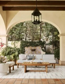 Simi Indoor/Outdoor Rug -Home Furnishings OutdoorLivingRoomIII 1230 SITECROP 1d77f0db 7c68 485b a7db 023562e54470