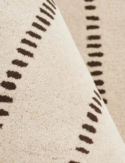 Posey Rug 18 Posey Rug -Home Furnishings SIMBASIM 1IVY 7