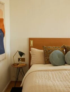 Lammin Linen Quilted Coverlet By Sarah Sherman Samuel -Home Furnishings SSSHOTEL Site Crops Lifestyle 20 1