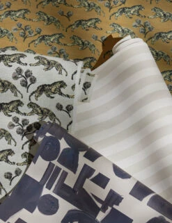 Tiger Grasscloth Wallpaper By Sarah Sherman Samuel -Home Furnishings SSSWALLPAPER GROUP 51 SITECROP STUDIOLIFESTYLE 882c858c 5bf6 44fe b114 3840a07917d4