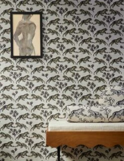 Tiger Grasscloth Wallpaper By Sarah Sherman Samuel -Home Furnishings TigerGrassclothWallpaper Ivory A0655823 6344 SITECROP STUDIOLIFESTYLE 1