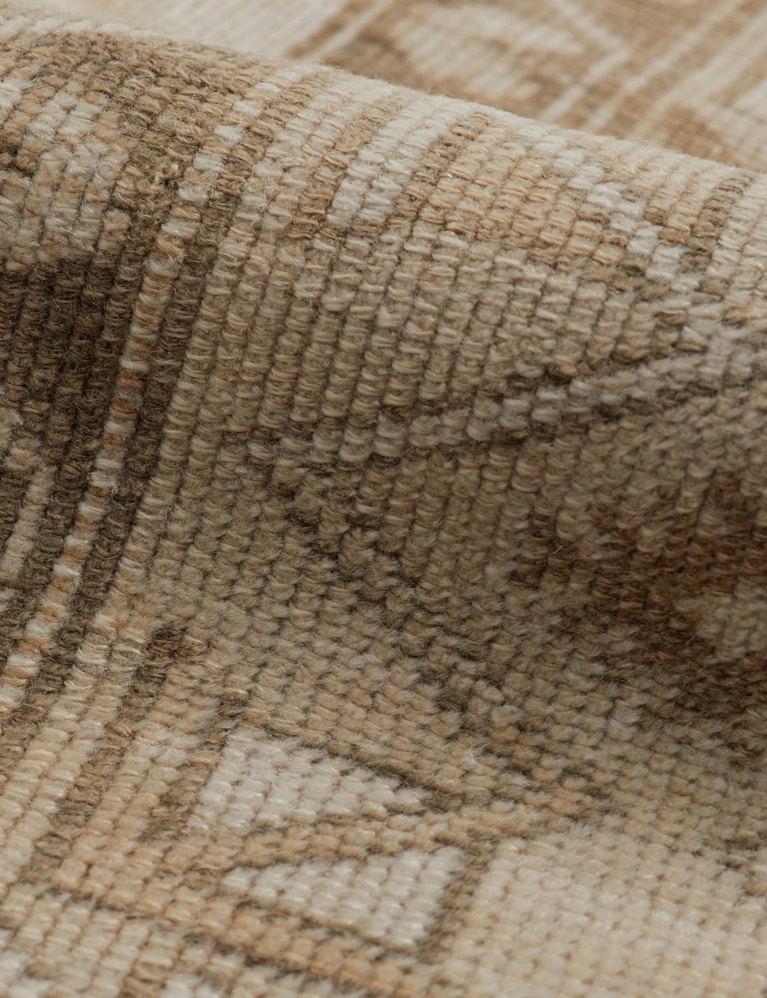 Vintage Turkish Rug No. 63, 4'1" X 7'3" 3 Vintage Turkish Rug No. 63, 4'1" X 7'3" - Image 3