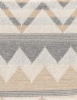Everly Throw, Multicolor -Home Furnishings aar1000 5060 site crop