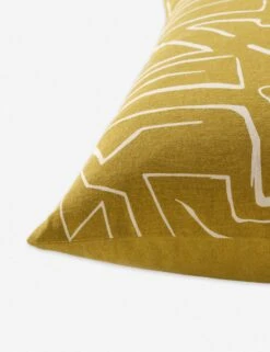 Emi Pillow -Home Furnishings bgo002 detail corner