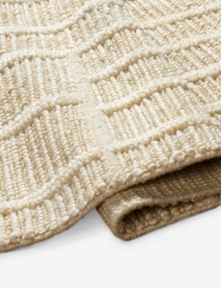 Glover Rug -Home Furnishings mns2305 fold