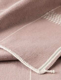 Kairi Throw -Home Furnishings ngd03 thr100344 thr dt